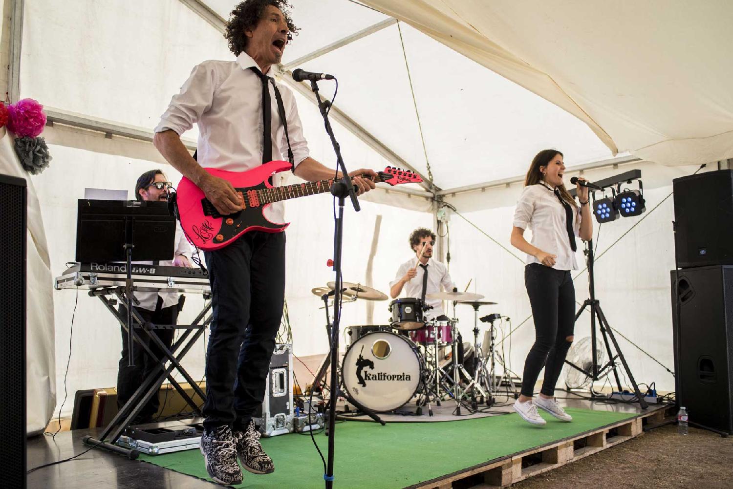 Kalifornia Música: Versiones y covers en Albacete
