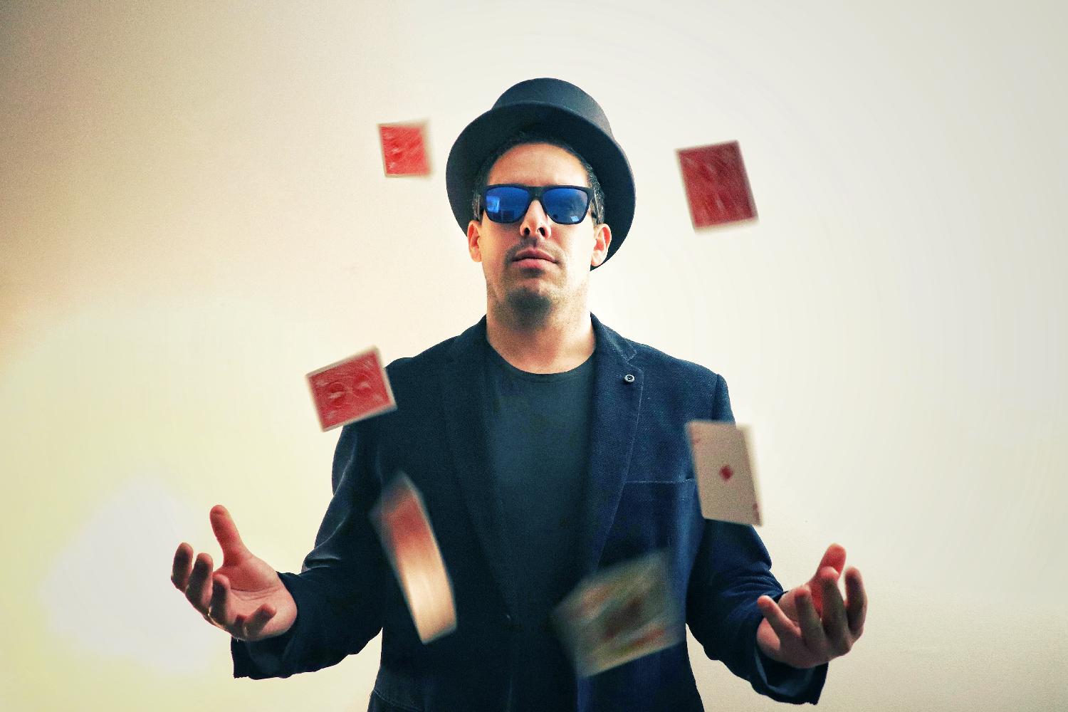 Mago Ancos Circo: Magos en Madrid