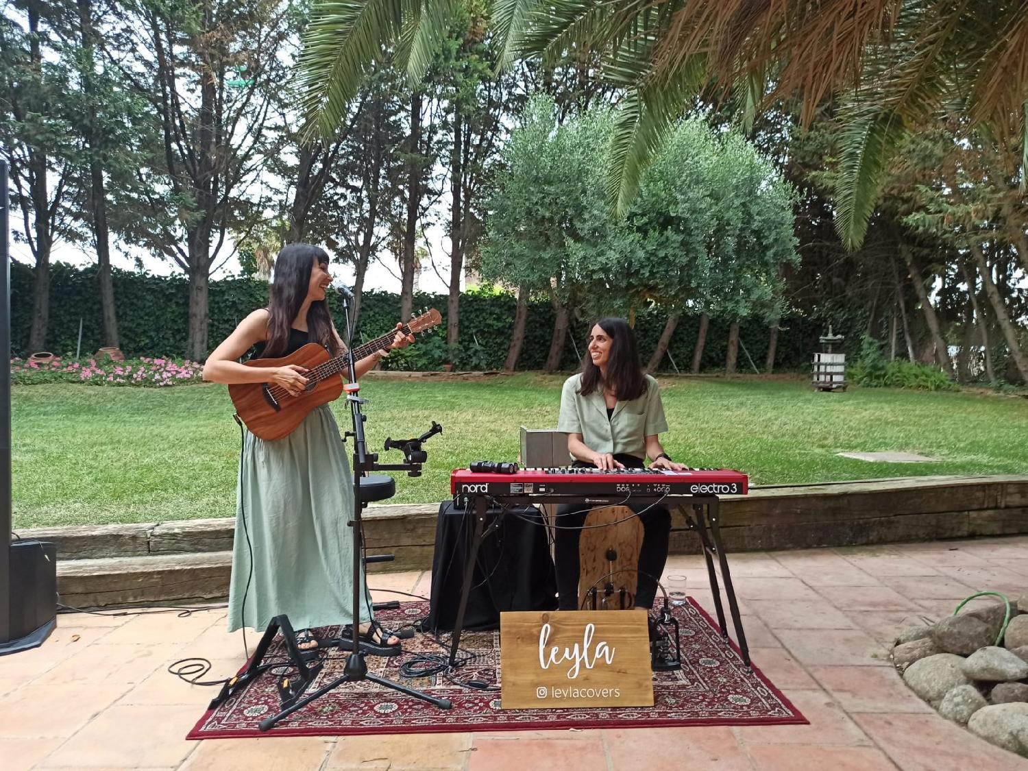 Leyla Covers Dúo de versiones Pop & Soul