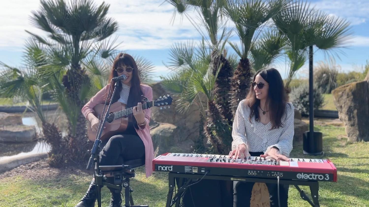 Leyla Covers Dúo de versiones Pop & Soul