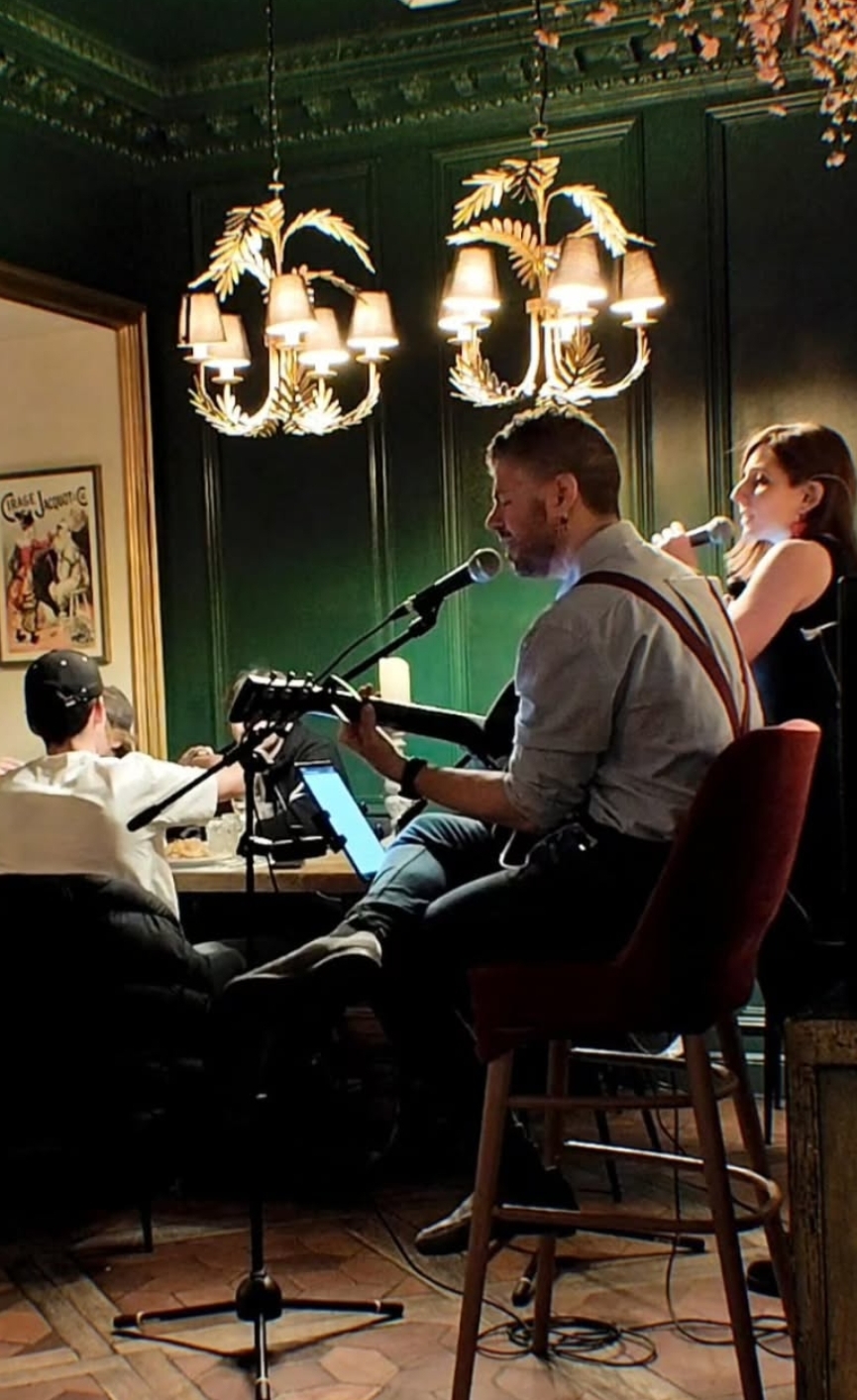 Back for Good Música: Versiones y covers en Madrid