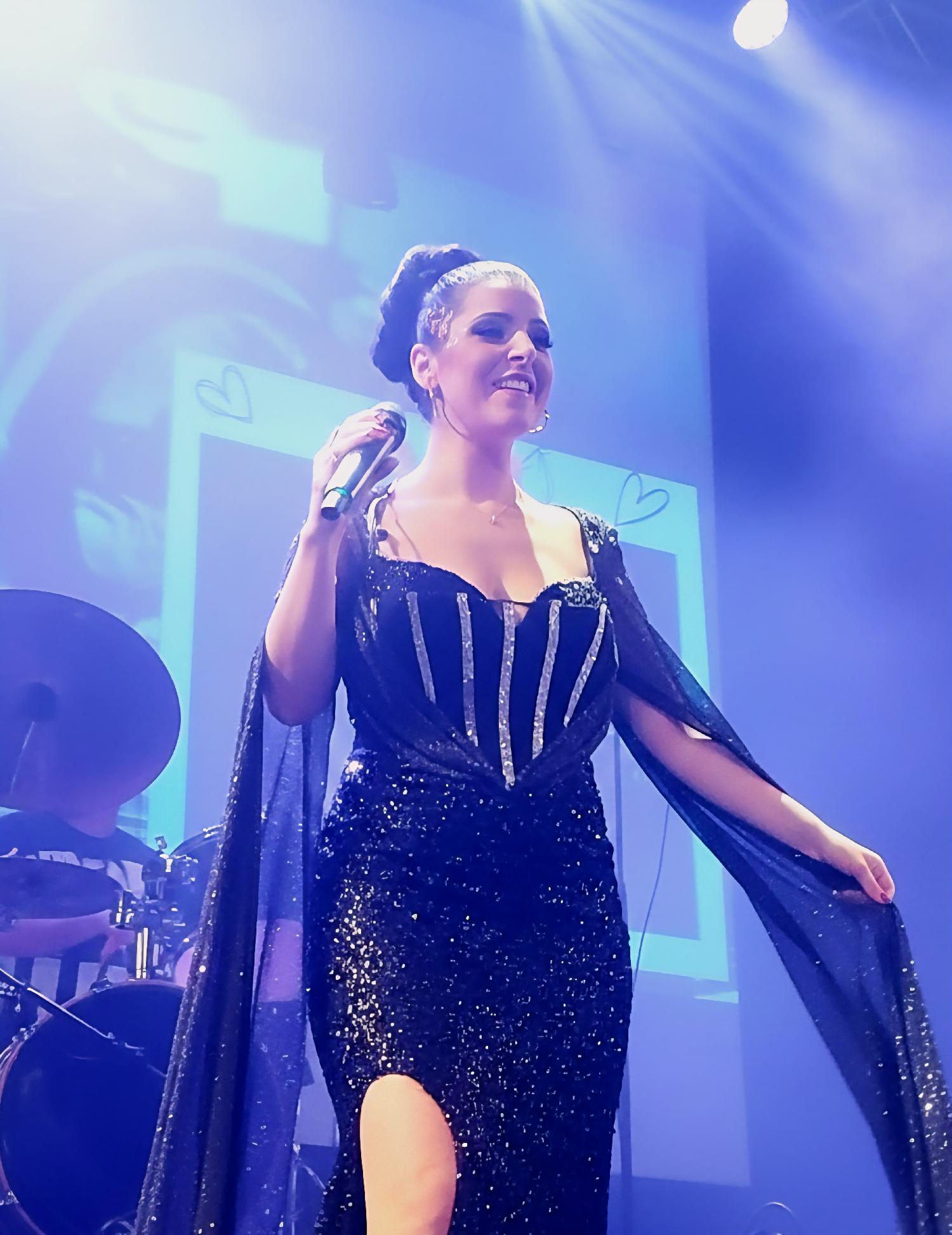 GranDiosa Tributo Oficial Mónica Naranjo