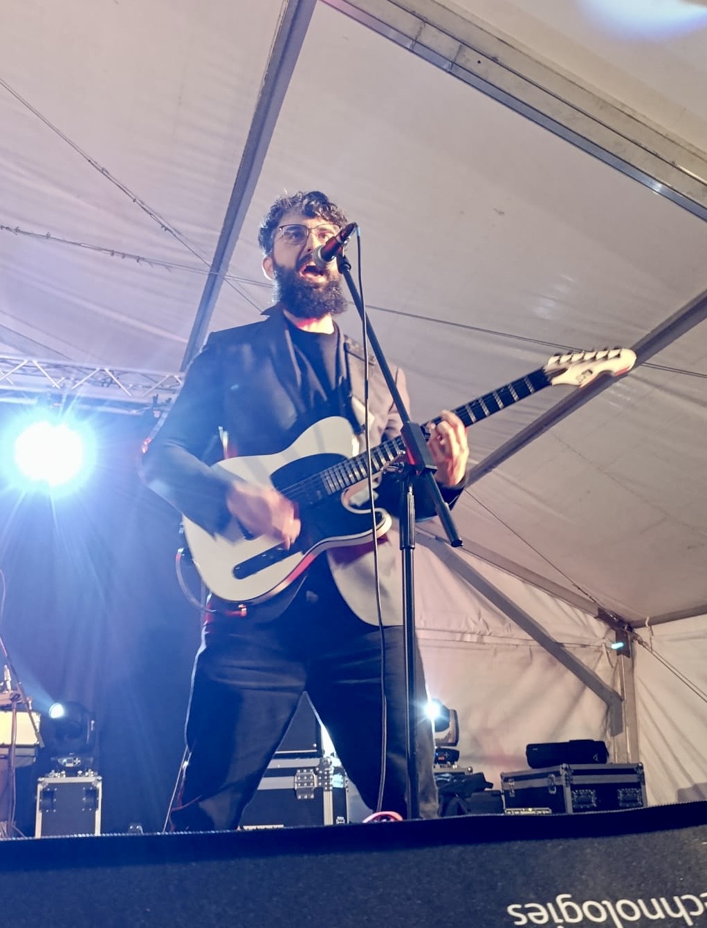 Bunker rock band Música: Versiones y covers en Cáceres