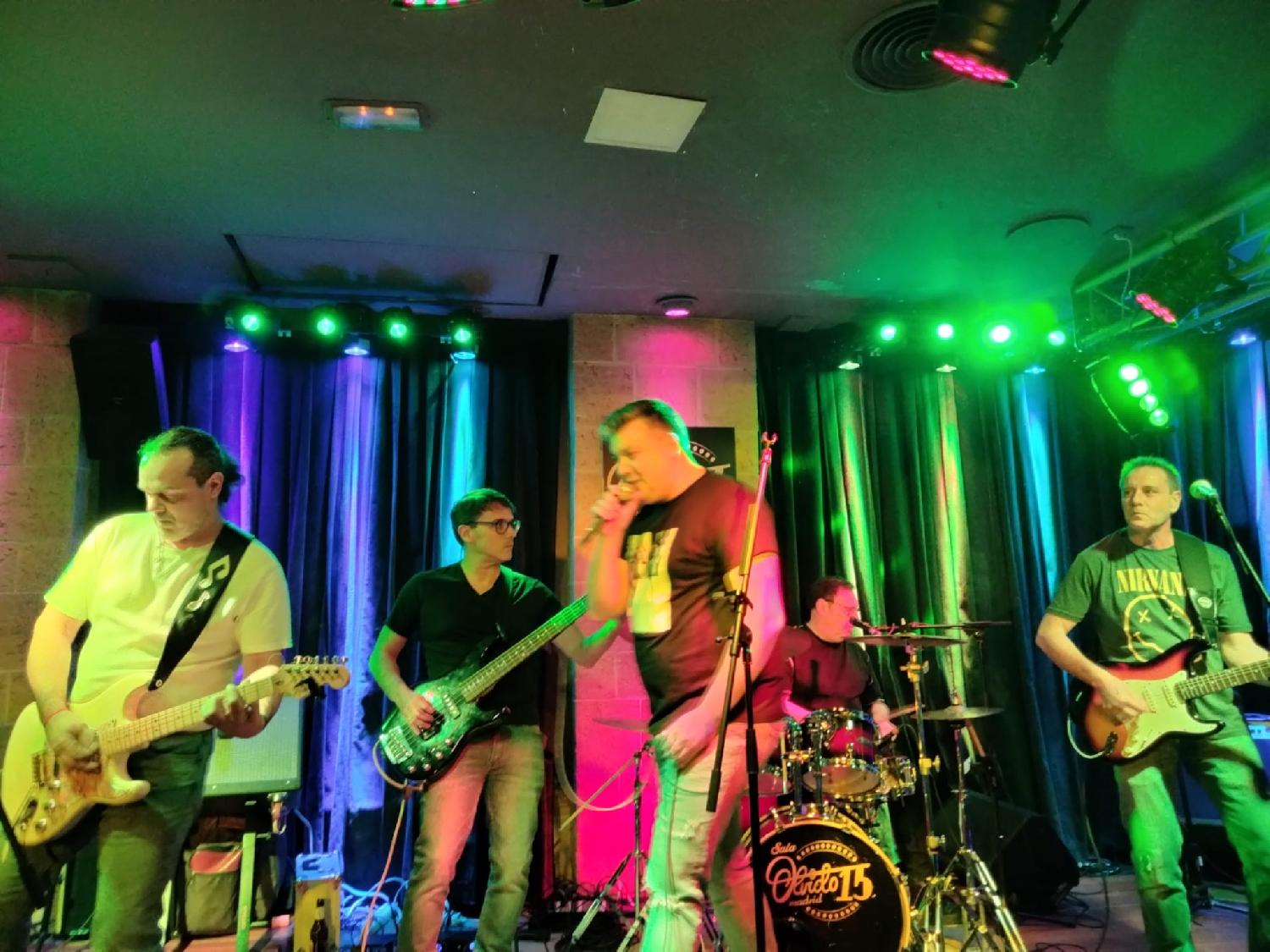 Rock Estilo Un espectáculo de versiones potentes y energía en vivo