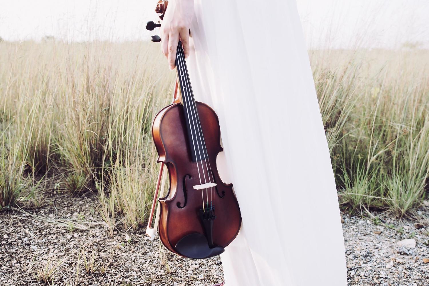 Violinista y violista MCevent Música: Versiones y covers en Barcelona