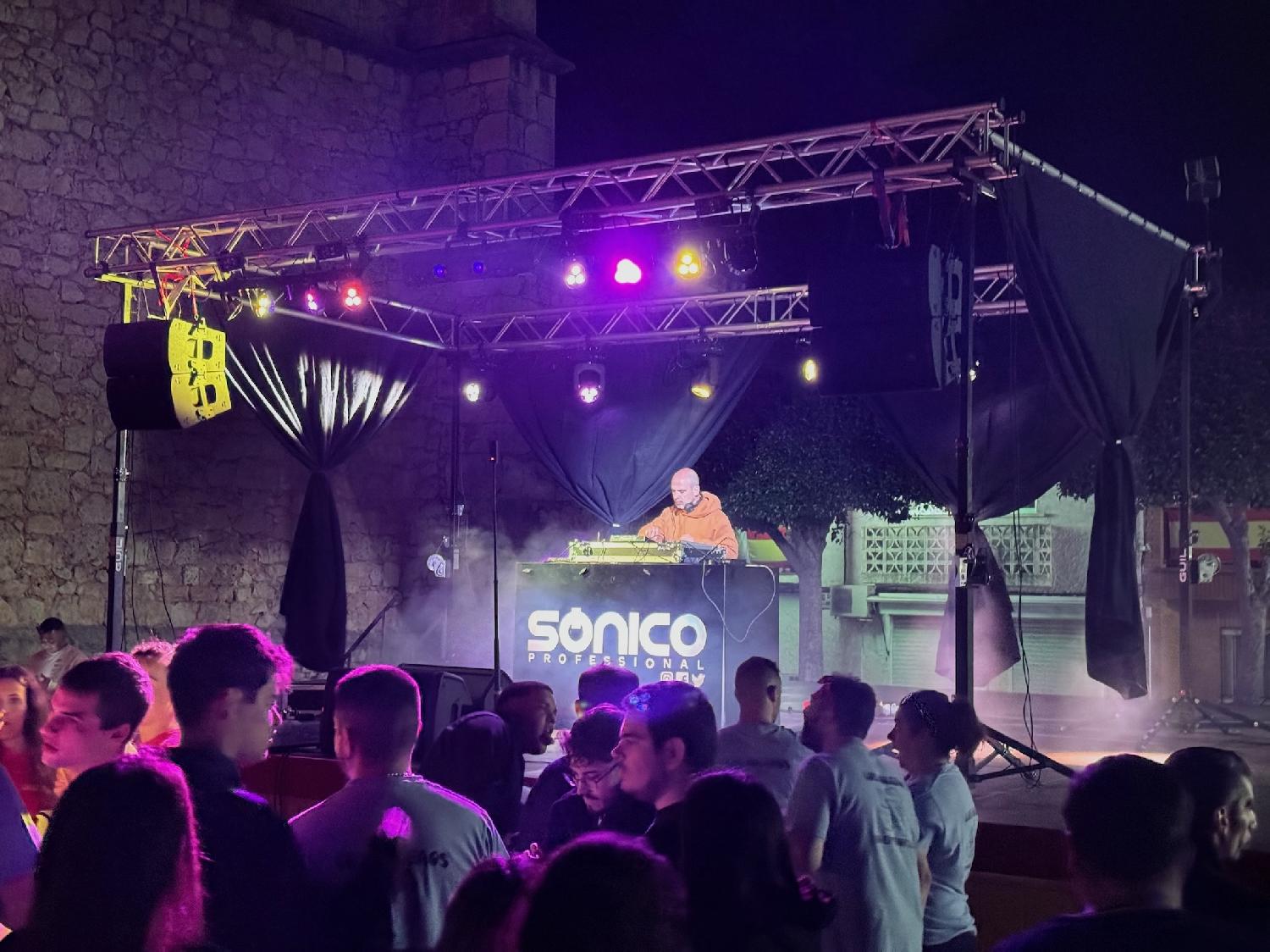 Sonico Professional Música: DJ's en Madrid