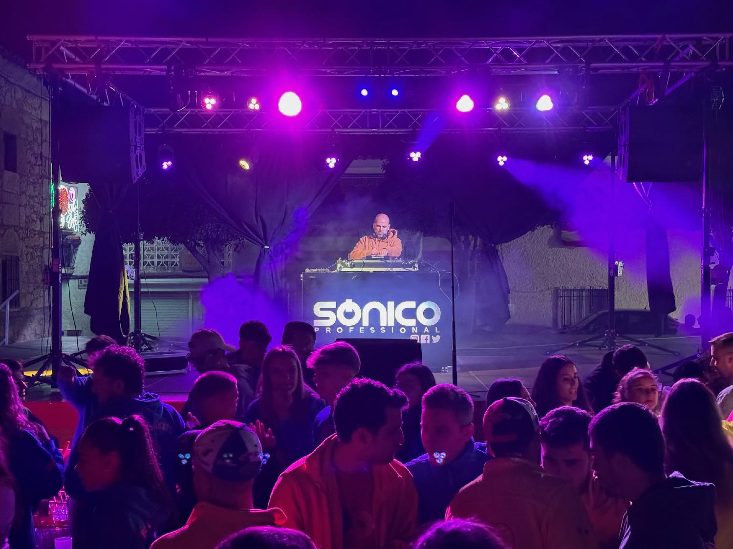 Sonico Professional Música: DJ's en Madrid