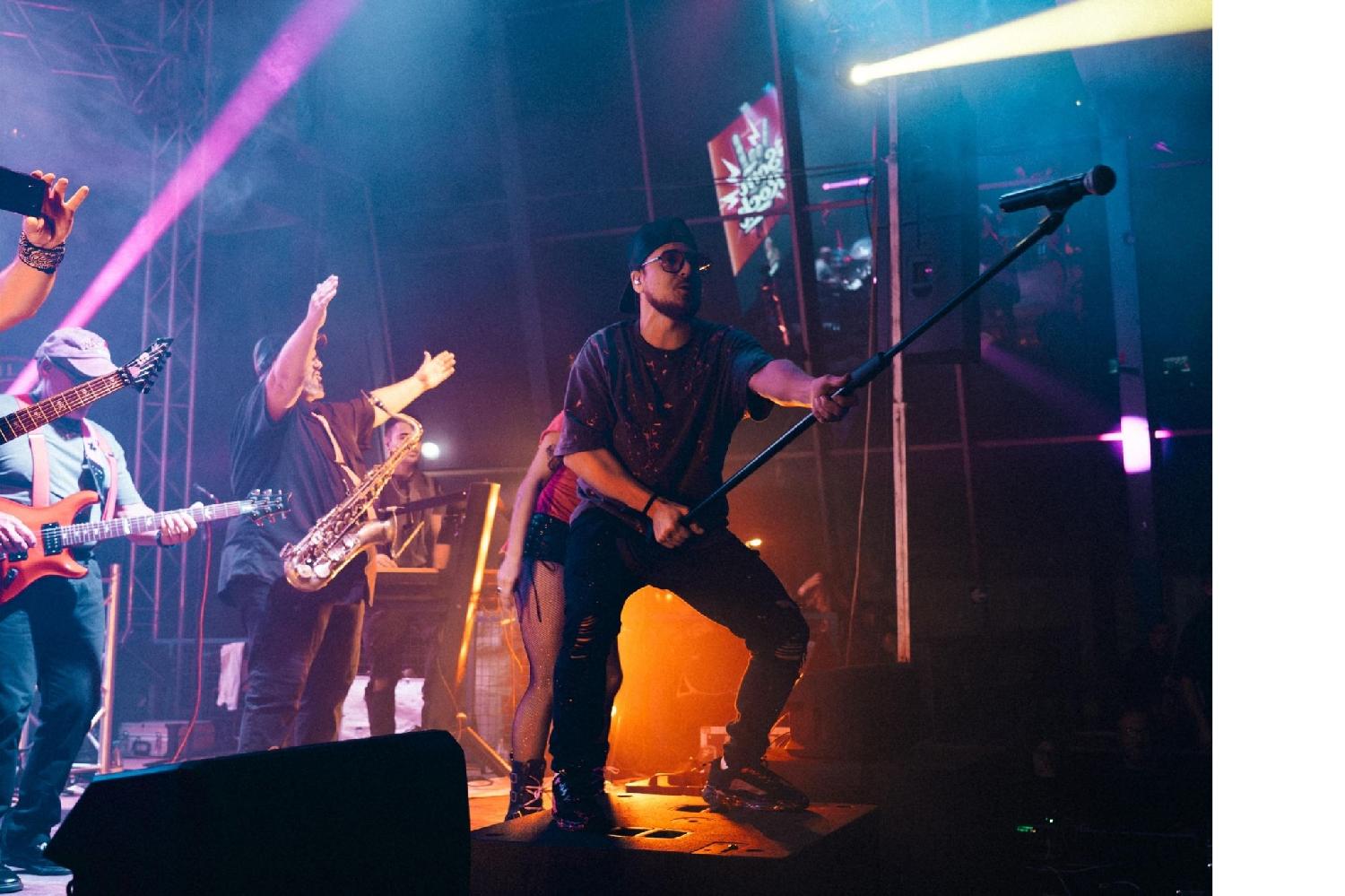 SOMROCK Grup Versions Música: Versiones y covers en Barcelona